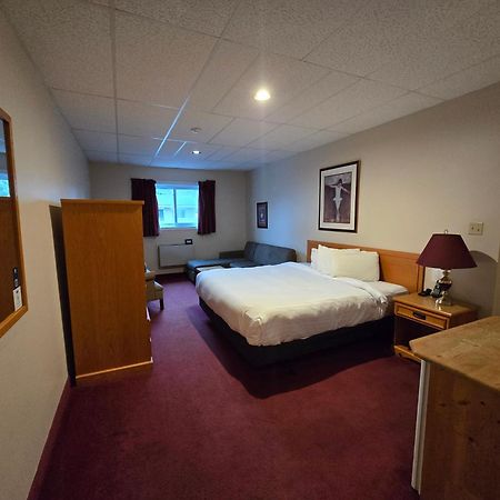 Travelodge By Wyndham Port Elgin Bagian luar foto