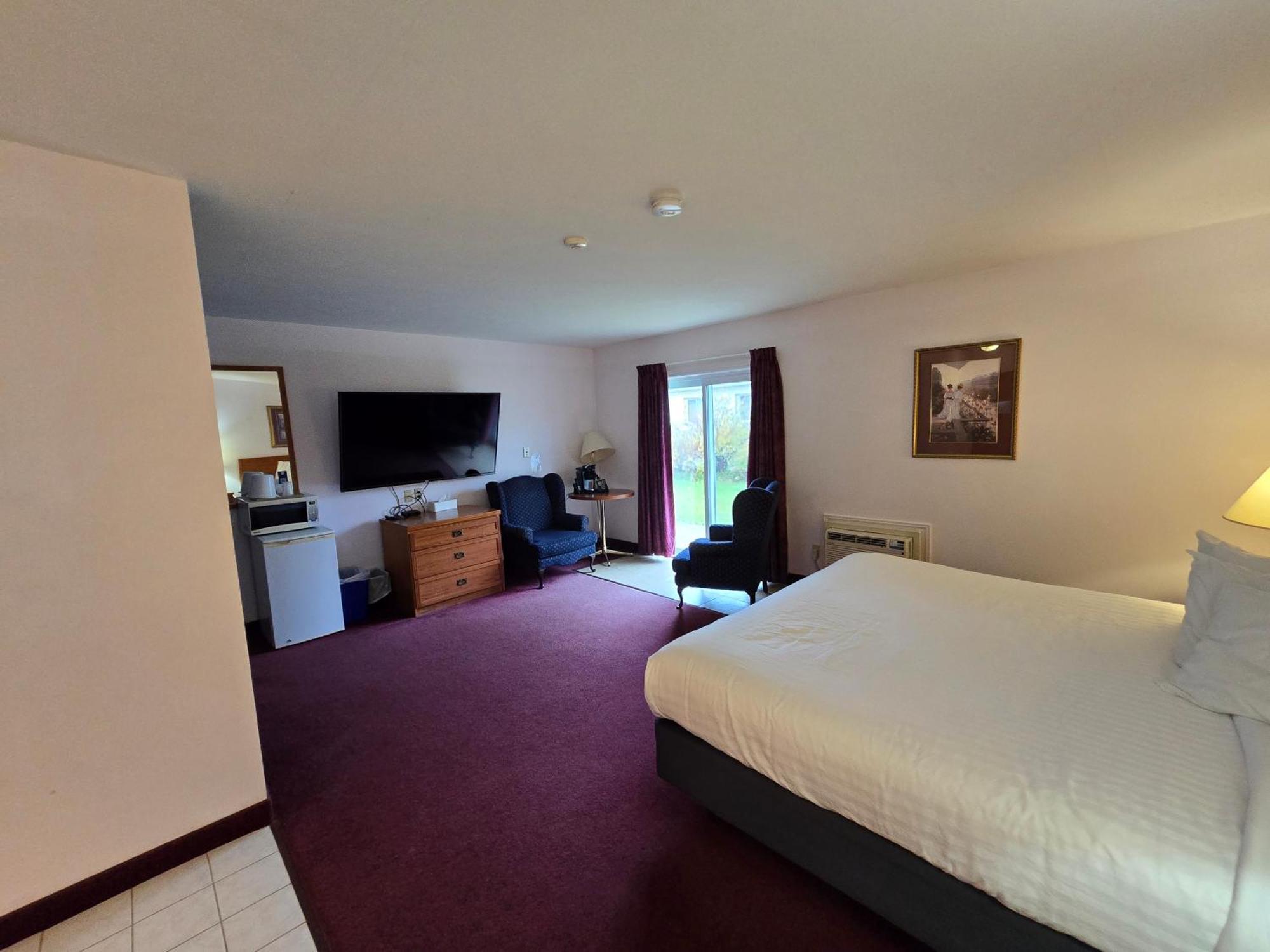 Travelodge By Wyndham Port Elgin Bagian luar foto