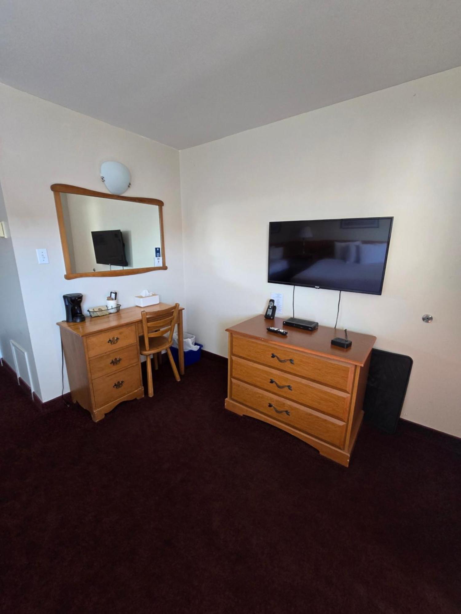Travelodge By Wyndham Port Elgin Bagian luar foto