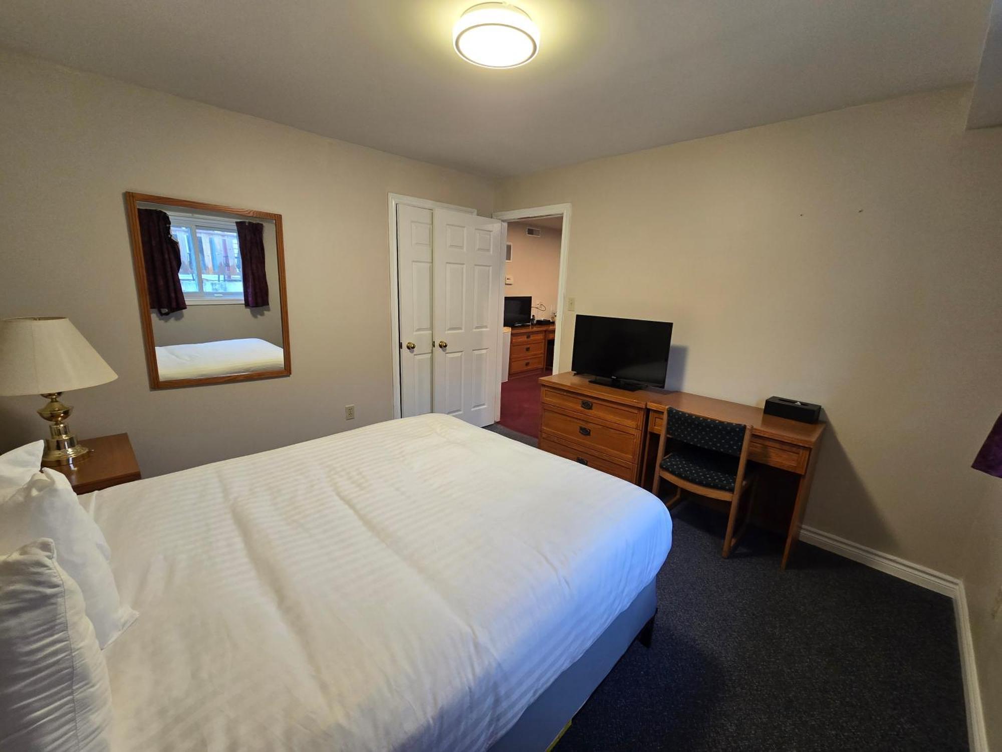 Travelodge By Wyndham Port Elgin Bagian luar foto