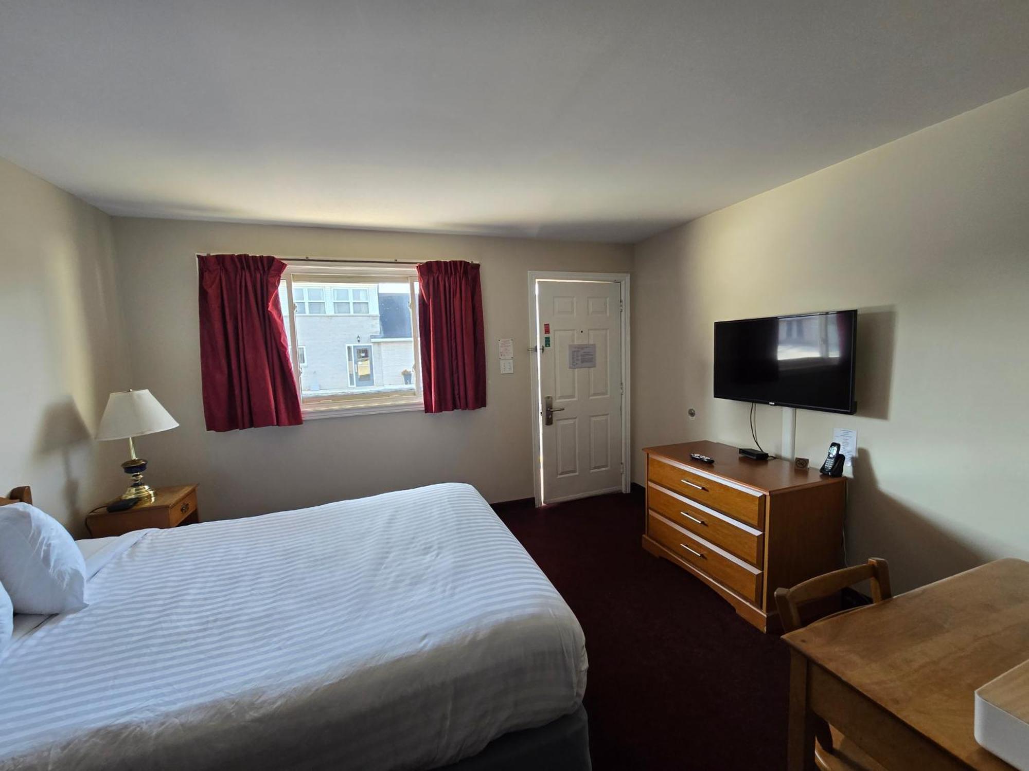 Travelodge By Wyndham Port Elgin Bagian luar foto